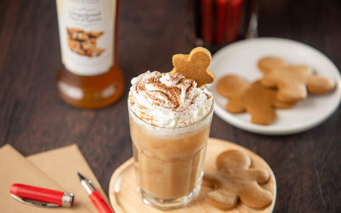 Iced Gingerbread Chai Latte