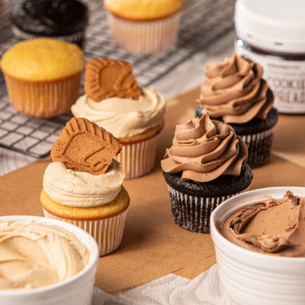 How to Flavor Buttercream with Amoretti® Cookie Spreads