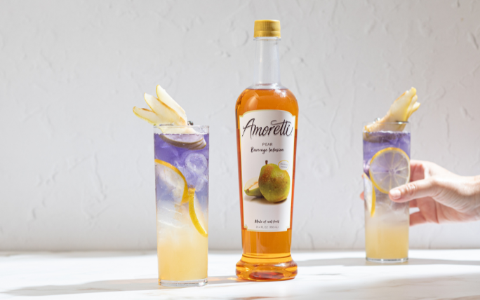 Elderflower Pear Collins