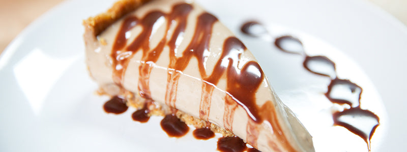 Cinnamon Bun Cheesecake — Amoretti