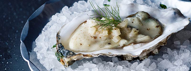 Amoretti Oyster with Apple Fennel Mignonette