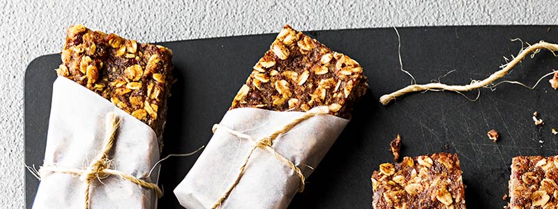 Amoretti Pecan Oat Bars